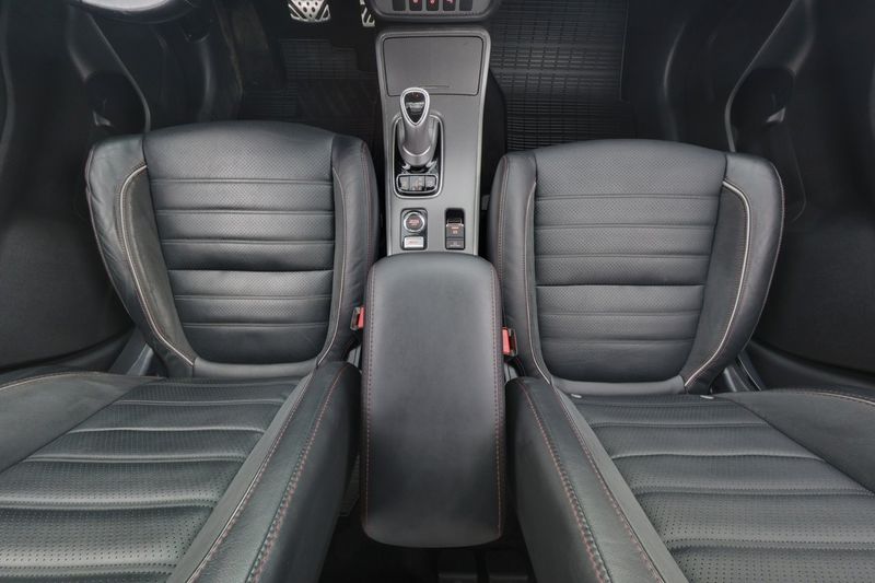 Mitsubishi Outlander bild 14