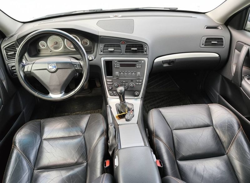 Volvo S60 bild 4