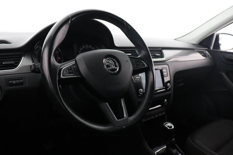 Skoda Rapid bild 12