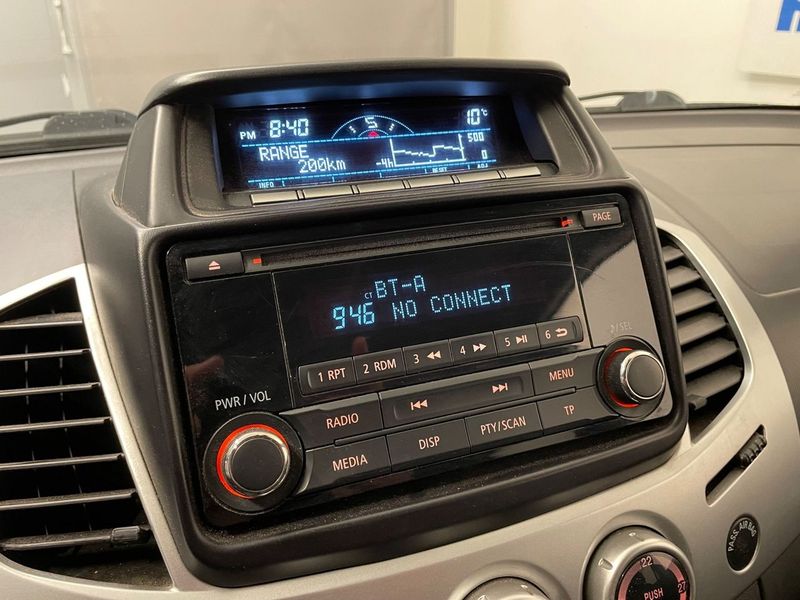 Mitsubishi L200 bild 11