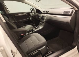 Volkswagen Passat bild 5