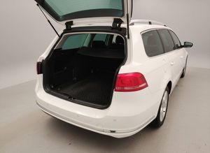 Volkswagen Passat bild 6