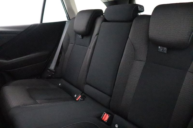 Subaru Outback bild 17