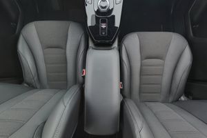 Suzuki e Vitara bild 19