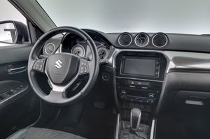Suzuki Vitara bild 16