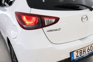 Mazda 2 bild 9