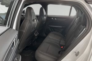 Lynk & Co 01 bild 7