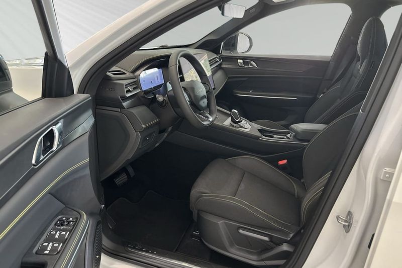 Lynk & Co 01 bild 6
