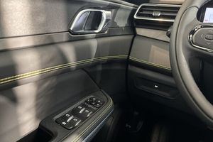Lynk & Co 01 bild 15