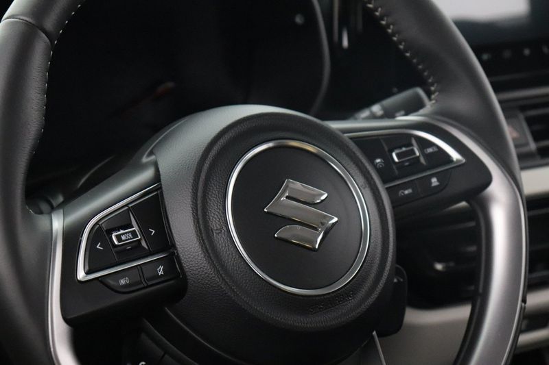 Suzuki Swift bild 12