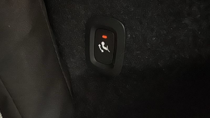 Volvo EX40 bild 21