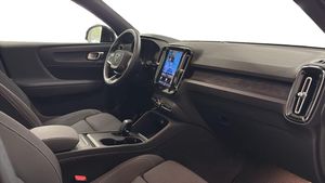Volvo EX40 bild 5