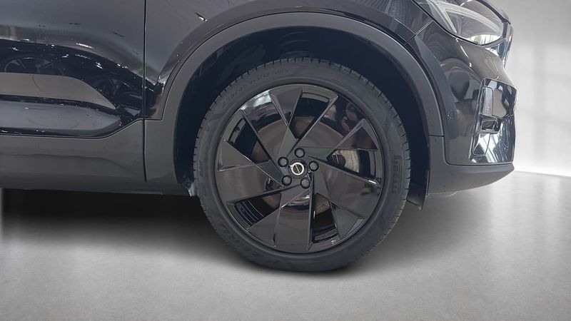 Volvo EX40 bild 10