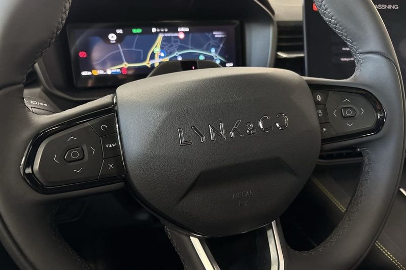 Lynk & Co 01 bild 20