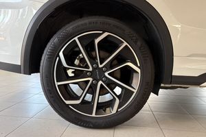 Lynk & Co 01 bild 11