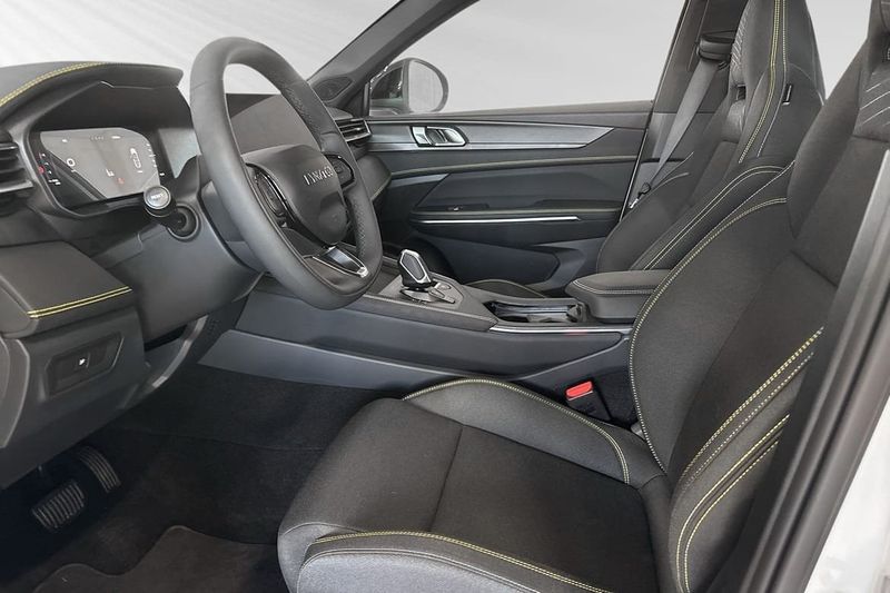 Lynk & Co 01 bild 6