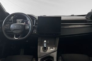 Lynk & Co 01 bild 8
