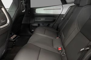 Polestar 4 bild 12