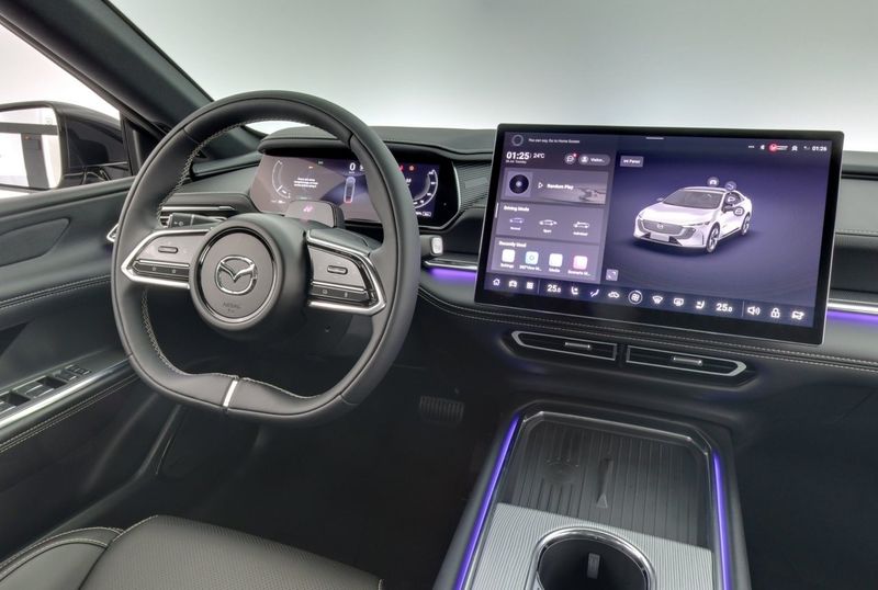 Mazda 6e bild 7