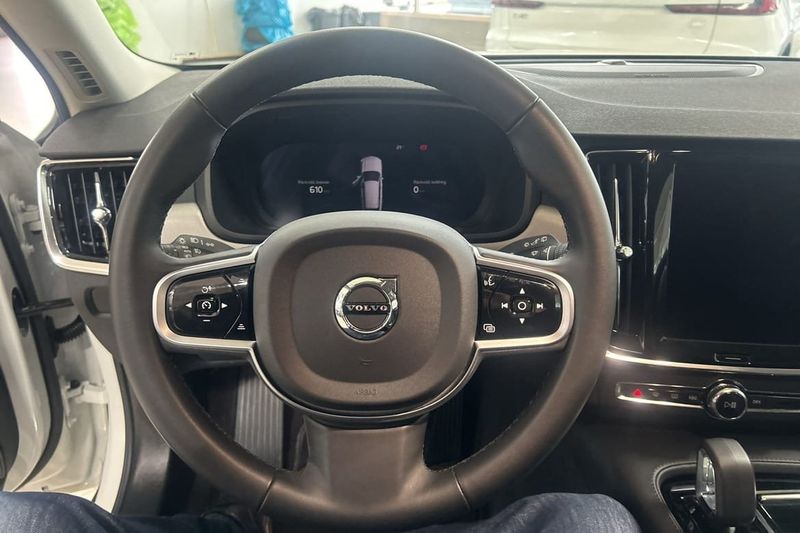 Volvo V90 bild 17