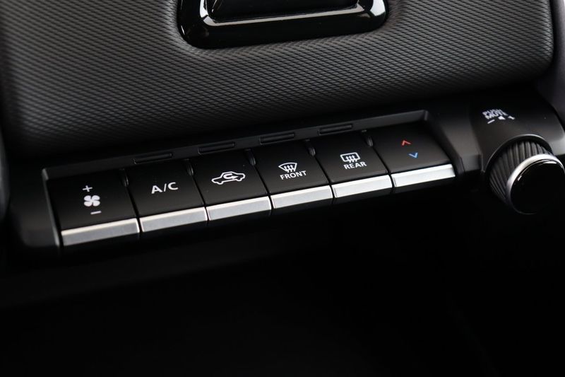 Suzuki e Vitara bild 24