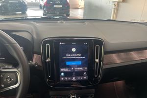 Volvo EX40 bild 22
