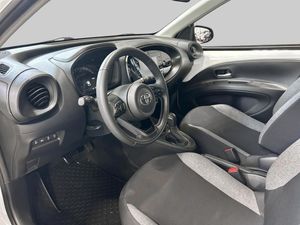 Toyota Aygo X bild 13