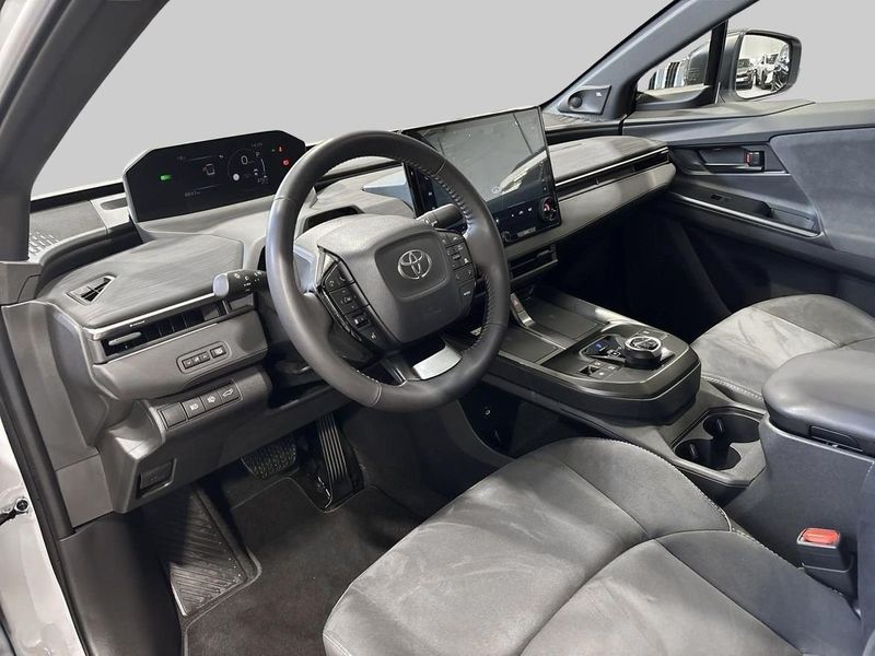 Toyota C-HR bild 14