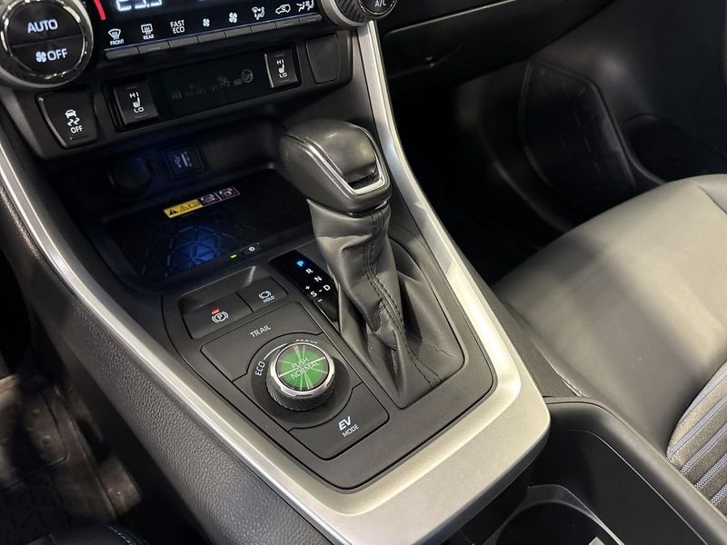 Toyota RAV4 bild 18