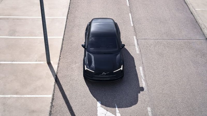 Volvo EX30 bild 9