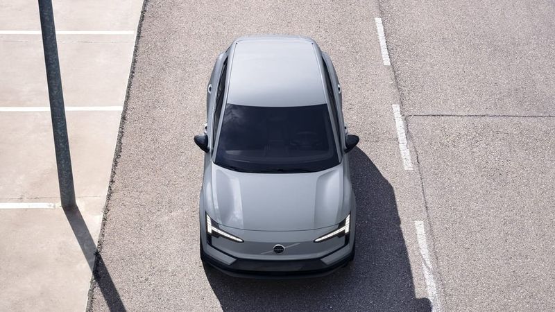 Volvo EX30 bild 8