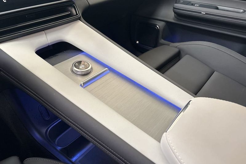 Polestar 4 bild 20