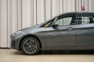 BMW 225 bild 7