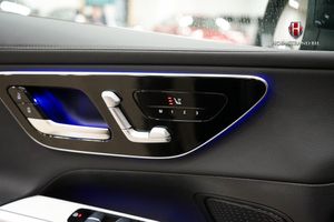 Mercedes GLC300 bild 10