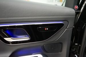Mercedes GLC300 bild 13