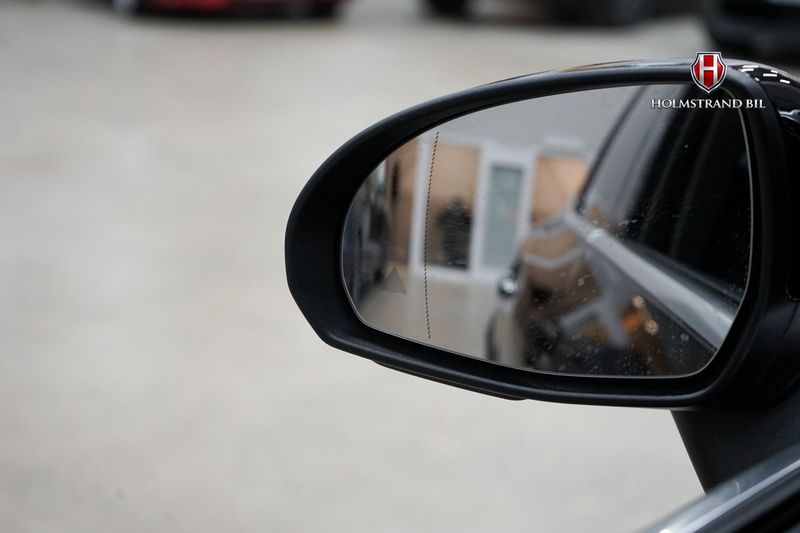 Mercedes GLC300 bild 24