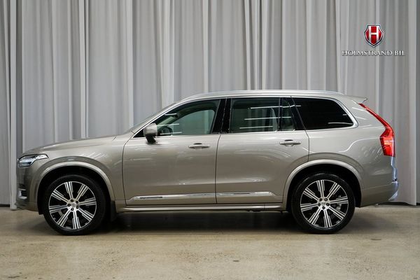 Volvo XC90 B5 AWD Inscription 7-sits Pano Drag HUD B&W Kamera 4zon - 2020