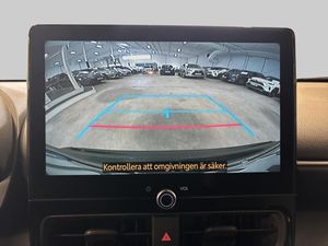 Toyota Yaris Cross bild 16