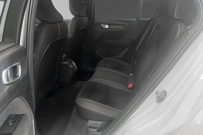 Volvo EC40 bild 8
