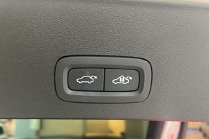 Volvo EC40 bild 13