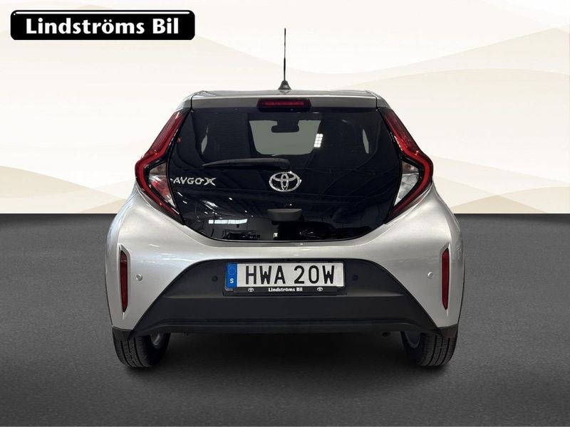 Toyota Aygo X bild 8