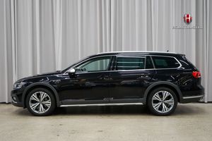 Volkswagen Passat bild 1
