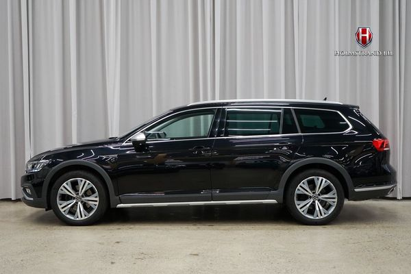 Volkswagen Passat Alltrack 2.0 TDI 4Motion Alltrack GT Cockpit Dvärm Drag Kamera - 2024