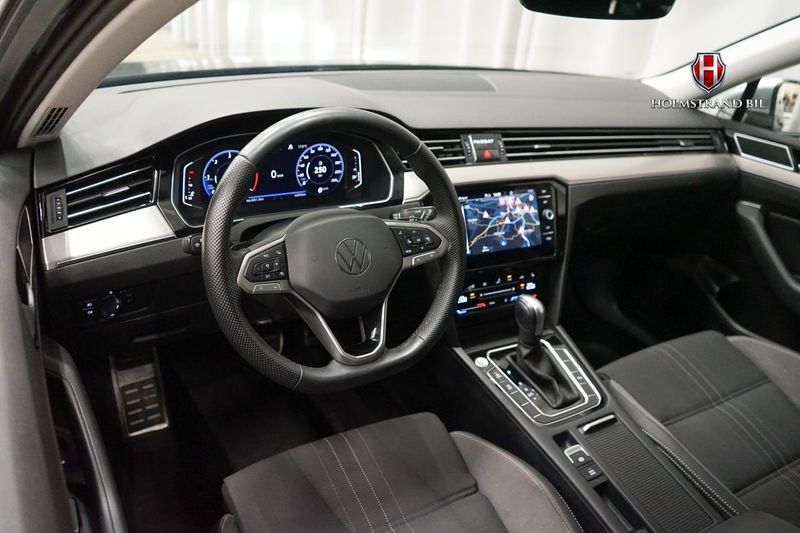 Volkswagen Passat bild 8
