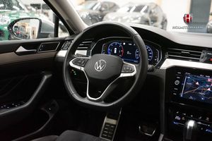 Volkswagen Passat bild 12