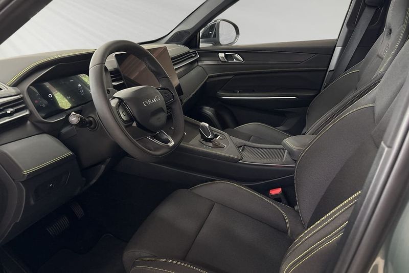 Lynk & Co 01 bild 6