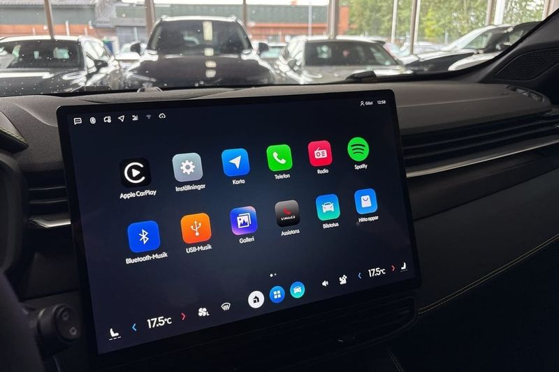 Lynk & Co 01 bild 14