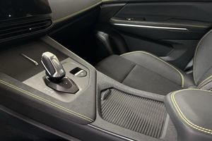 Lynk & Co 01 bild 17