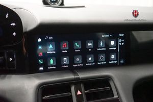 Porsche Taycan bild 21