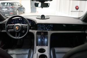 Porsche Taycan bild 14